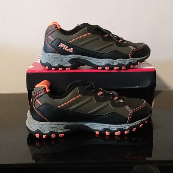 Kids school shoe FILA Exhibition 6 TRMC/BLK/SHOR, Sz 3 - Picture 1 of 7